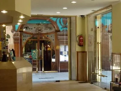 Comercio ホテル *